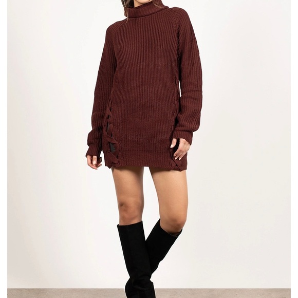 NEW - NEED YOU LACE UP TURTLE NECK SWEATER IN WINE - Picture 1 of 2